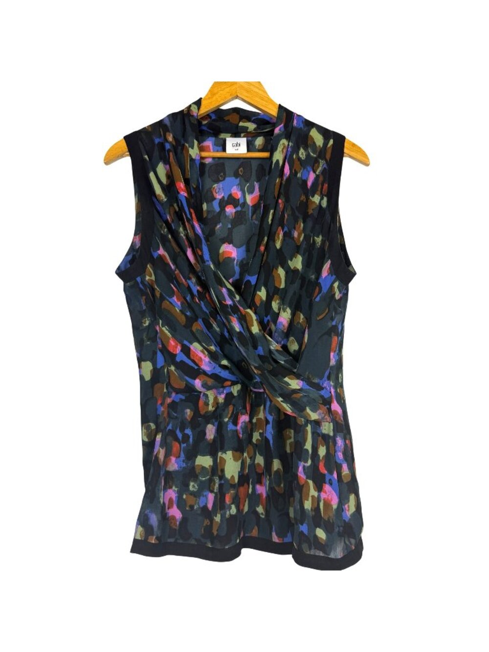Cabi Sleeveless Flaunt Blouse Sz Medium Surplice Neckline Abstract Print Draped